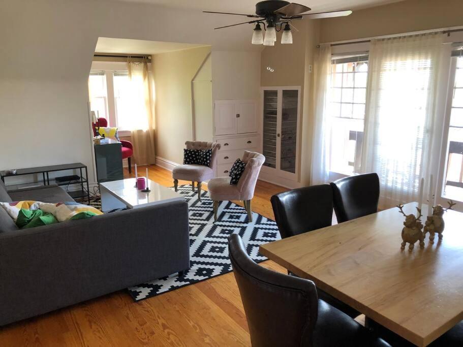 New! Apartment In Historic Mansion. Location! Views! Denver Exterior foto