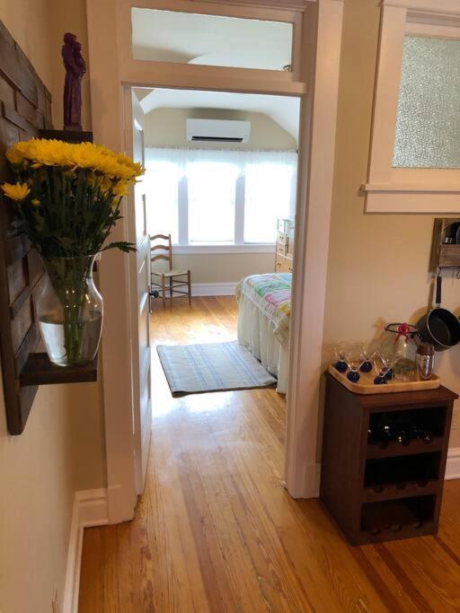 New! Apartment In Historic Mansion. Location! Views! Denver Exterior foto
